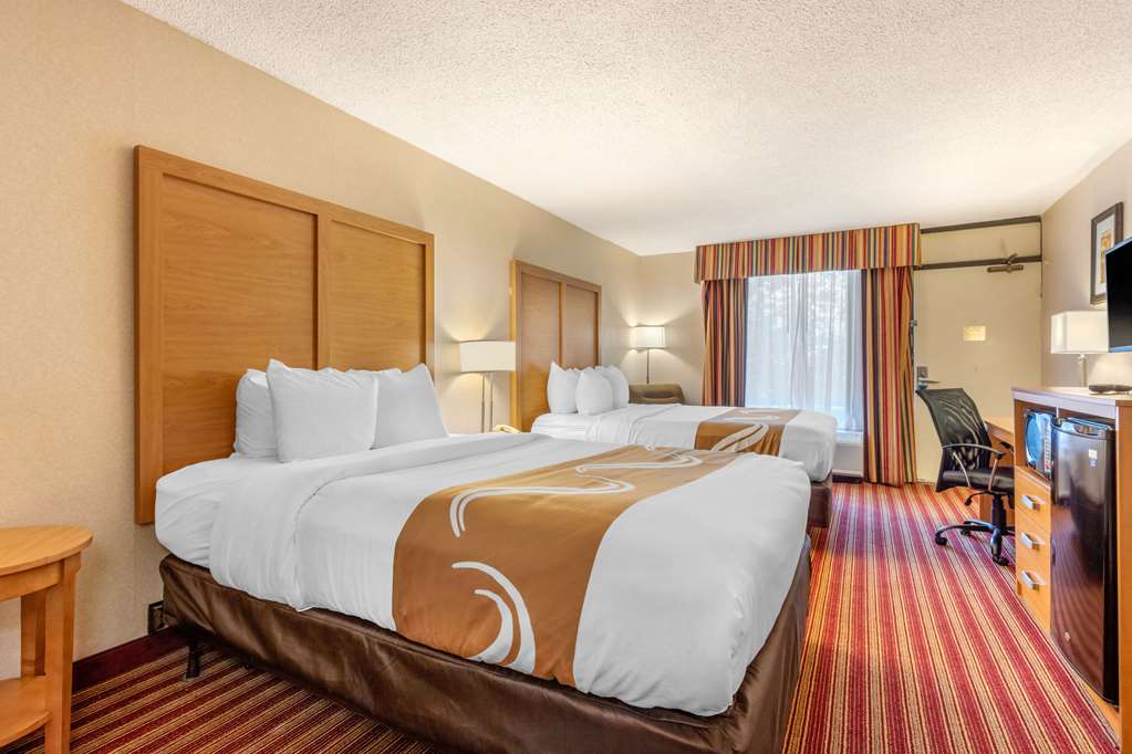 Quality Inn Exit 4 - photo 23