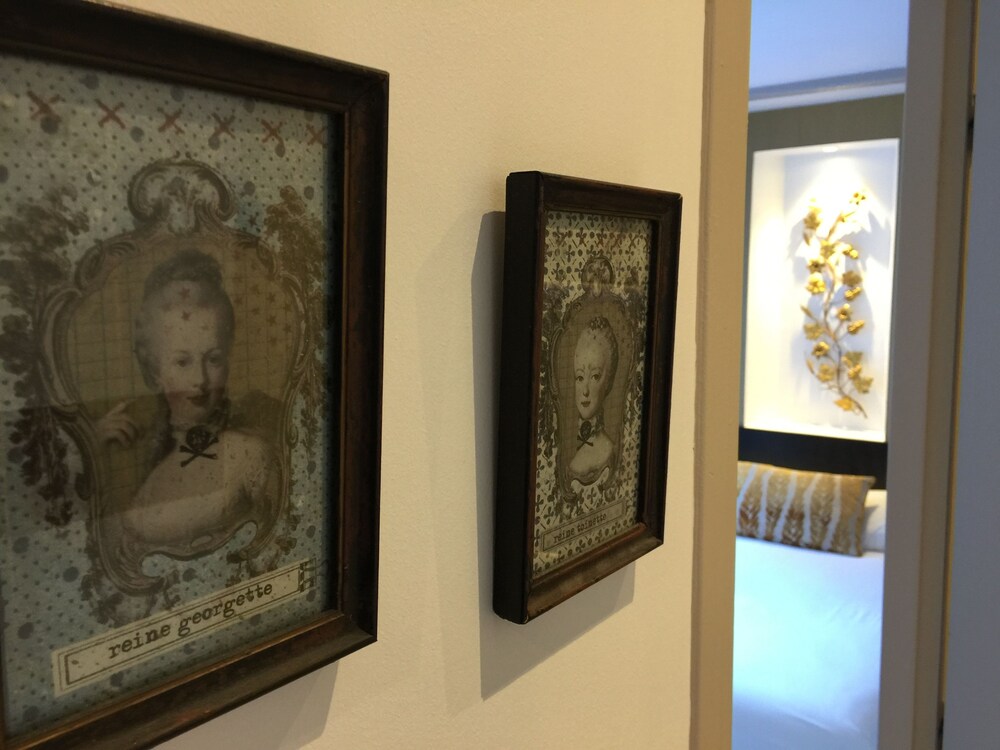 Studio et Appartements Sainte Catherine — 4-Star Luxury Hotel in Honfleur, France