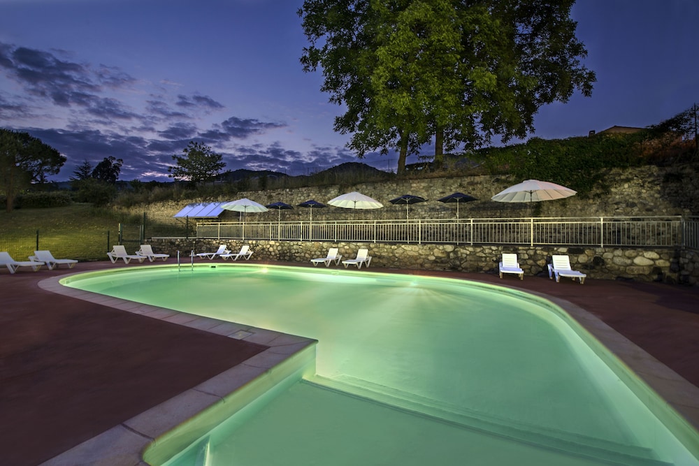 Le Moulin de Sournia - carbon neutral hotel in Prades
