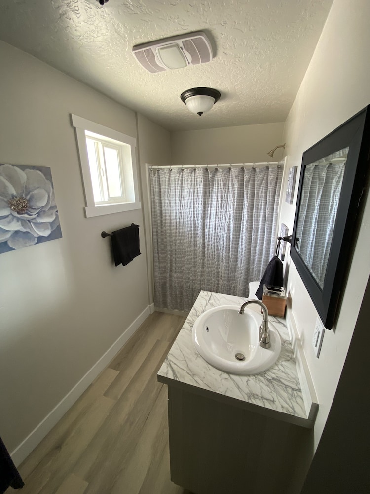 CB&M Executive Suites - photo 12