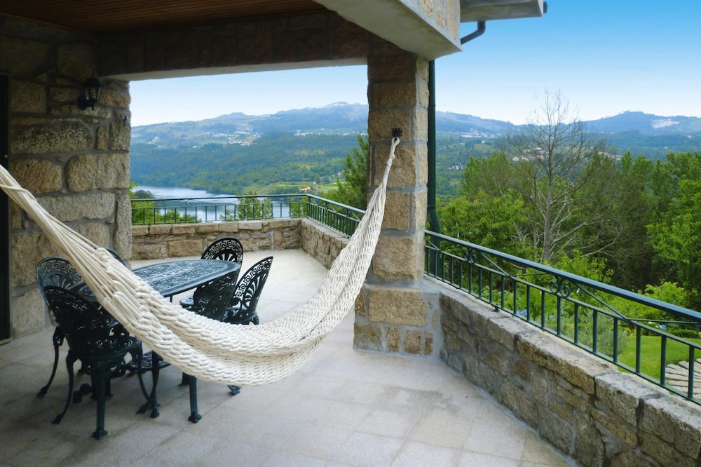 Granite House by Tâmega with Pool — 4-Star Luxury Hotel in Penafiel, Portugal