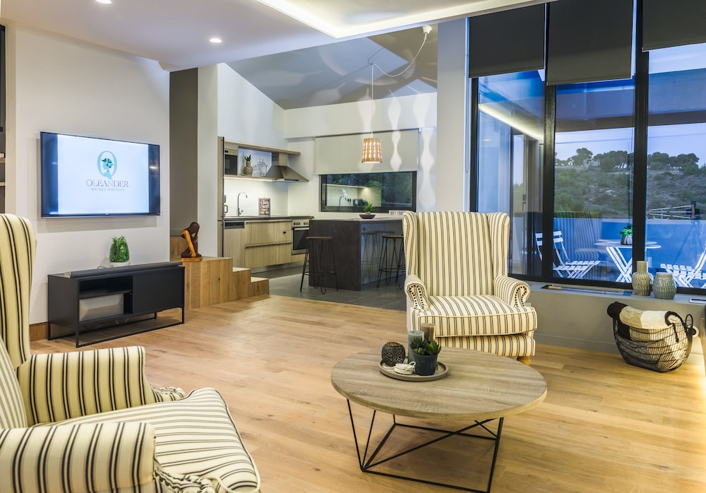 Oleander Boutique Apartments — 4-Star Luxury Hotel in Penteli, Greece