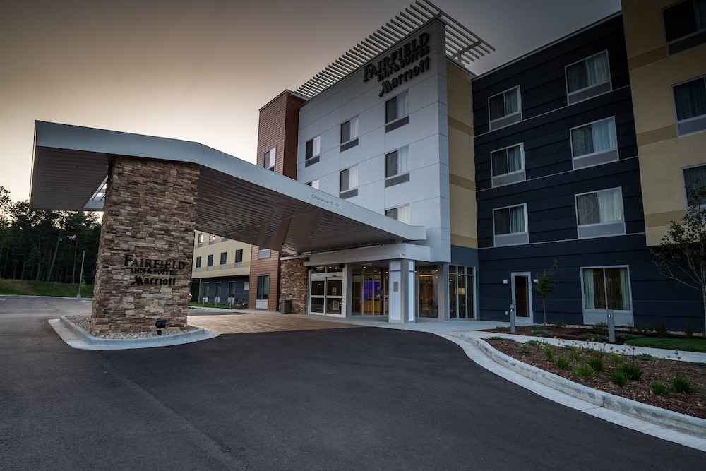 Fairfield Inn & Suites Wisconsin Dells in Wisconsin Dells, United States