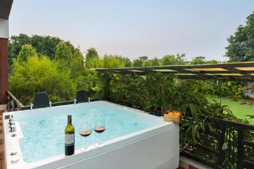StayVista at The Magnolia Farm in Amritsar 3 BR villa with Indoor Pool & Jacuzzi — 4-Star Luxury Hotel in Amritsar, India