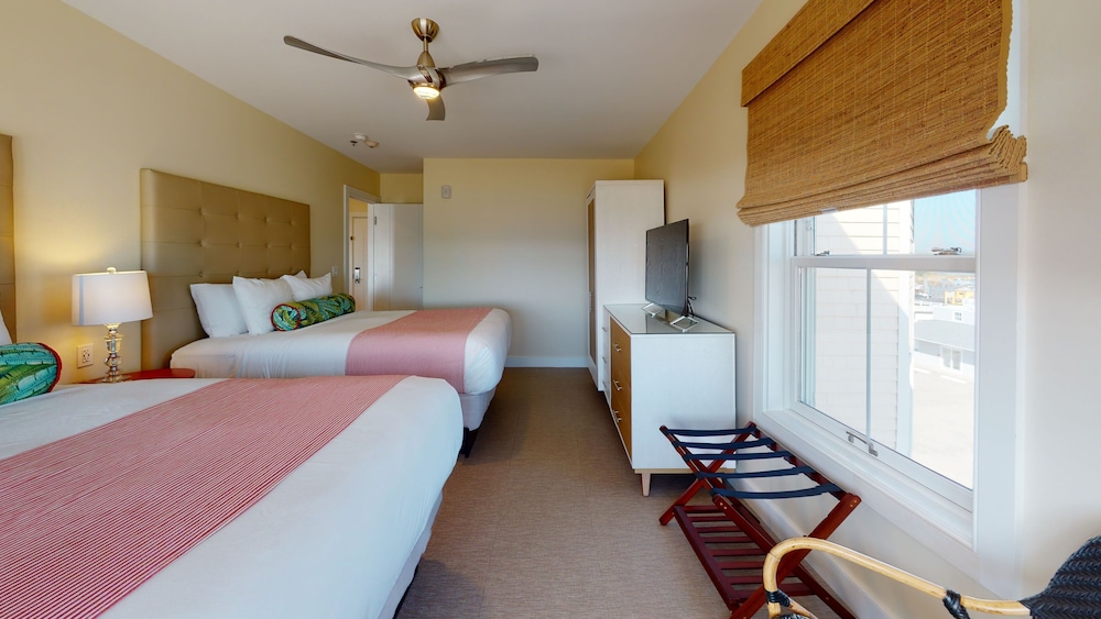The Hotel Maria - photo 17