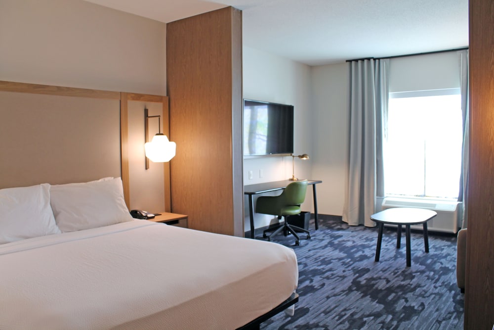 Fairfield Inn & Suites by Marriott St. Louis South - photo 11