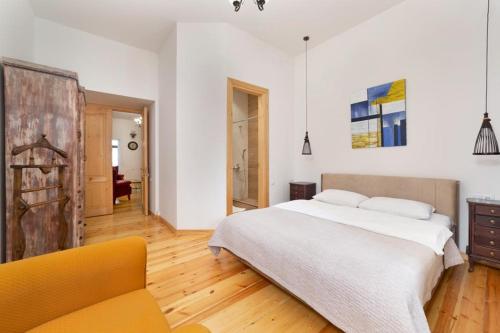 Duplex Opera 3