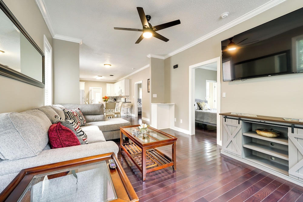 Downtown Wilmington Home: Walk to Cape Fear River - photo 3