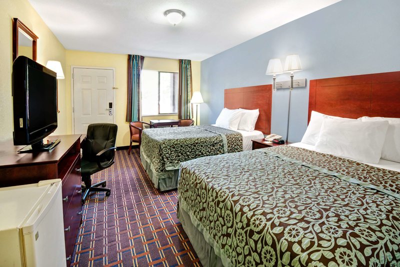 Days Inn & Suites by Wyndham Albuquerque West - photo 34