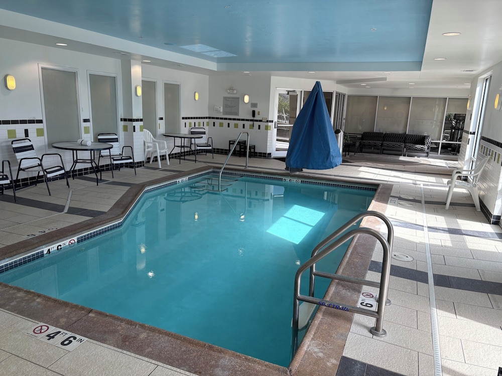 Fairfield Inn & Suites by Marriott Omaha Downtown - photo 17