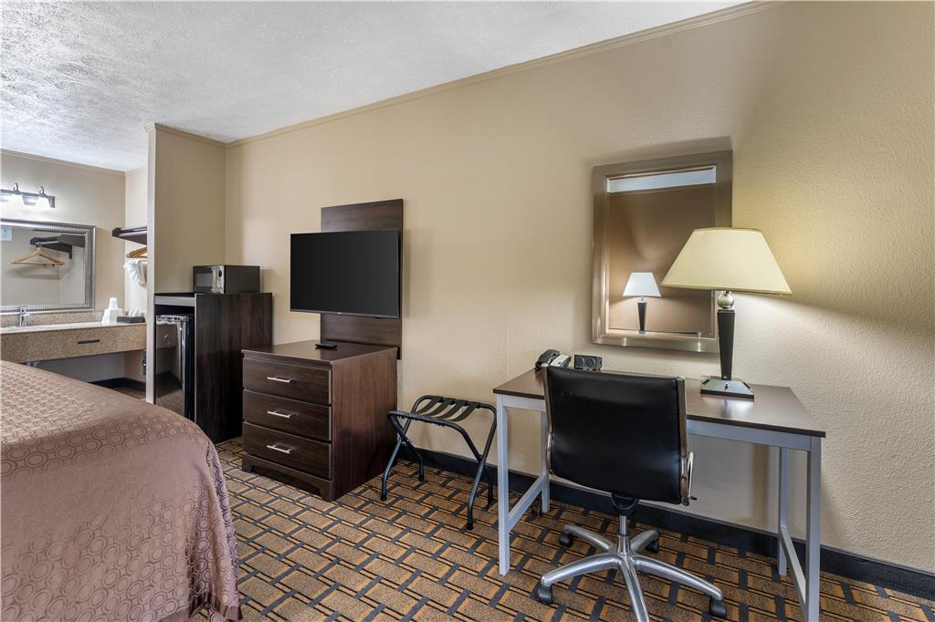SureStay Hotel by Best Western Summersville - photo 9