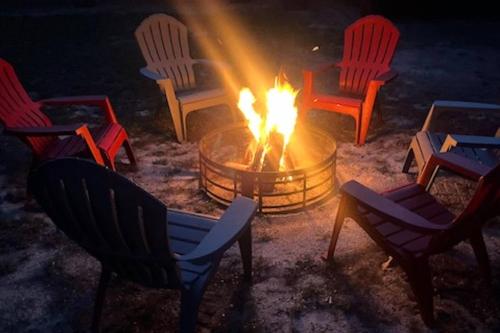 Three Seas in Oak Island, United States