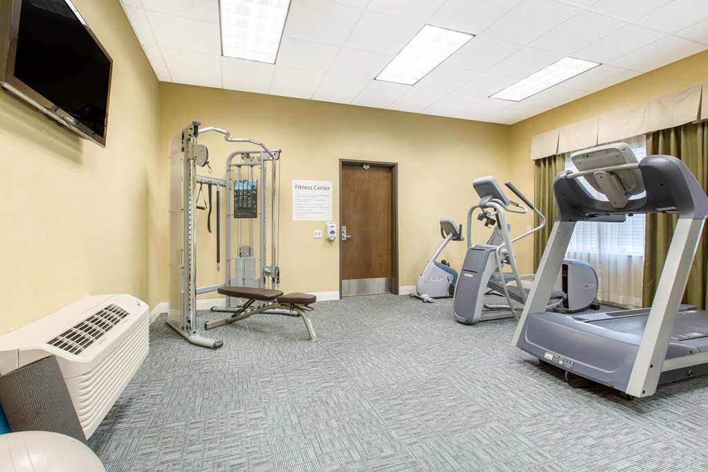 The Oaks Hotel & Suites - photo 40