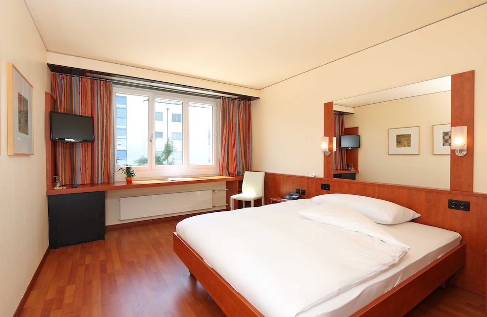 Hotel Arte Spreitenbach in Zurich, Switzerland