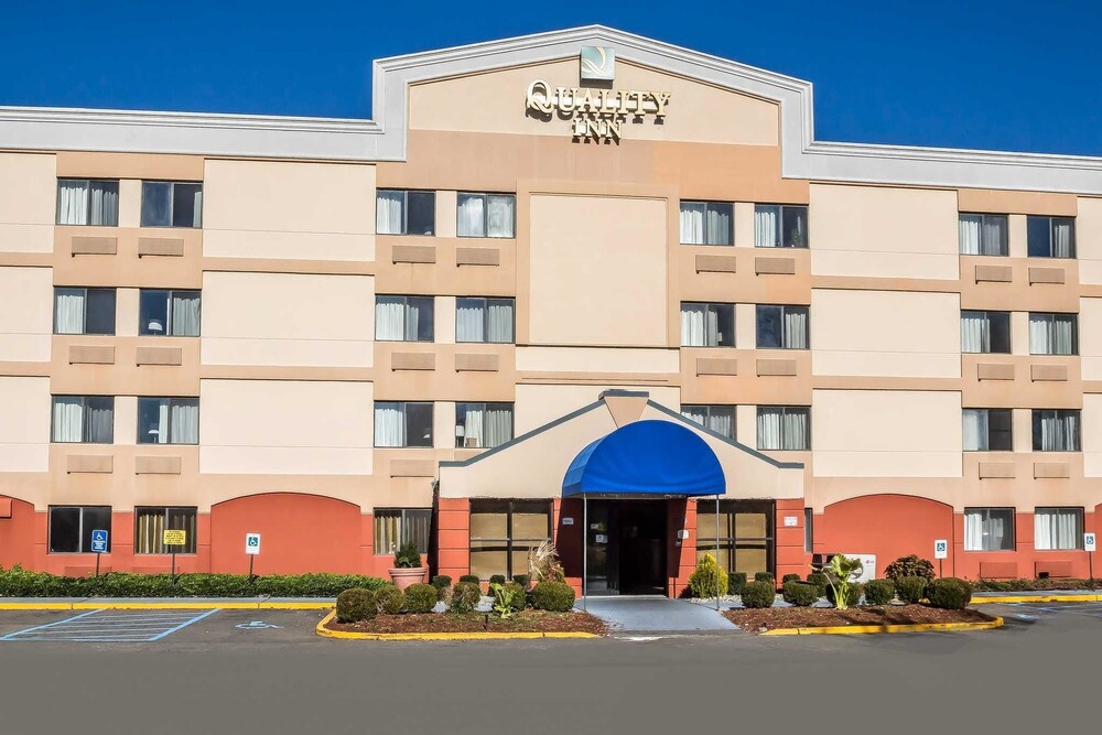 Quality Inn Spring Valley Nanuet - photo 38