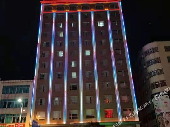 Lianjiang Dingli Holiday Hotel in Lianjiang, People's Republic of China