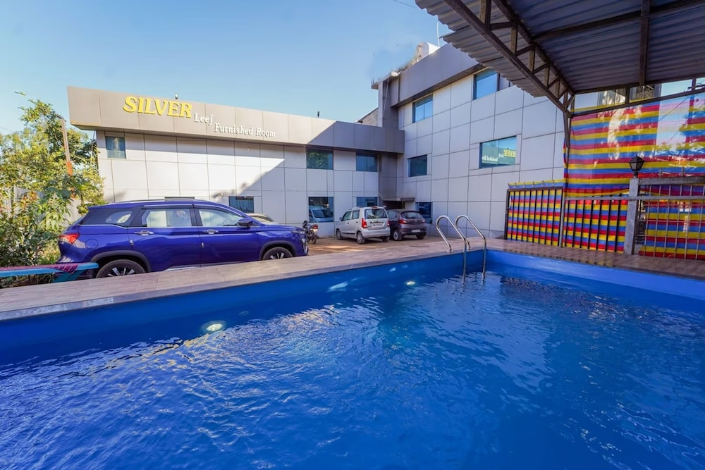 Silver Leef — hotel in Wai