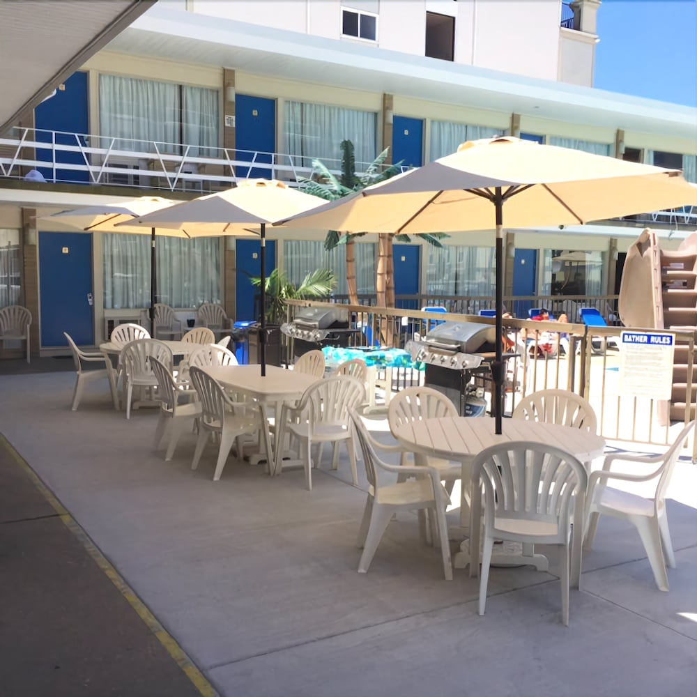 Beach Colony Motel - photo 33