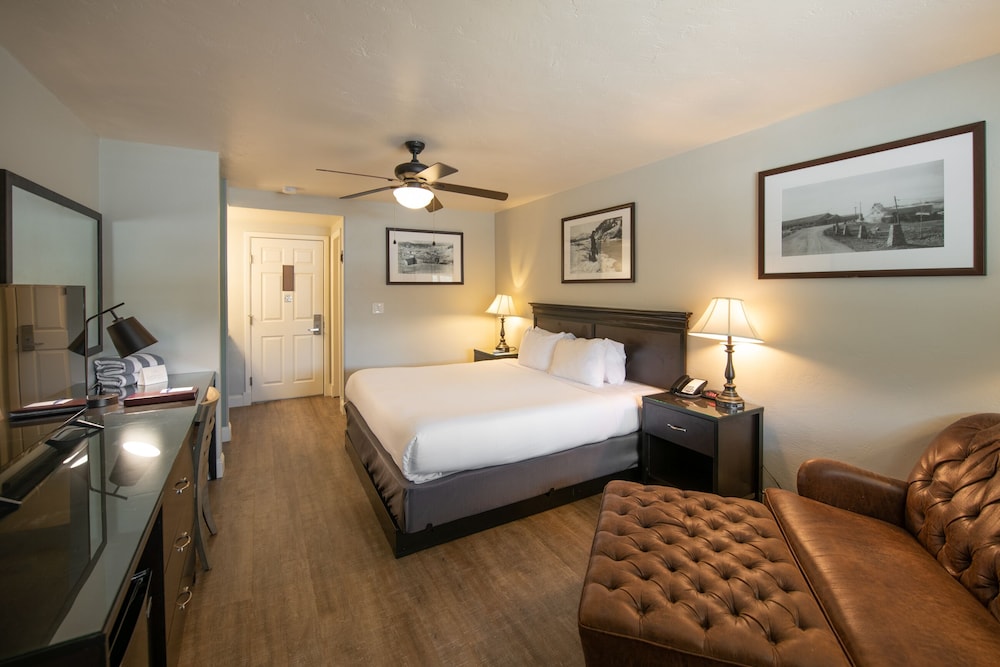 The Springs Resort & Spa - photo 12