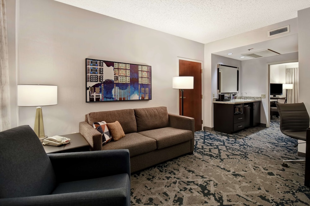 Embassy Suites Charleston - photo 27