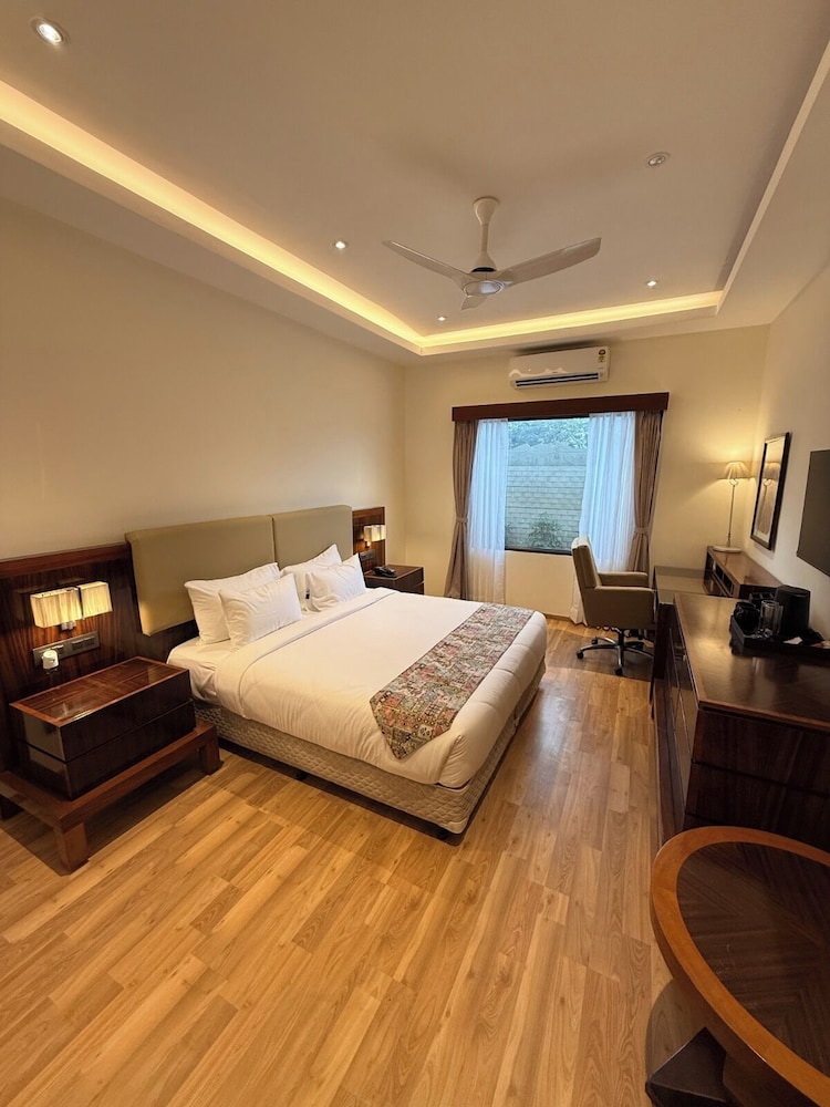 Sanrose Retreat in Ajodhya, India