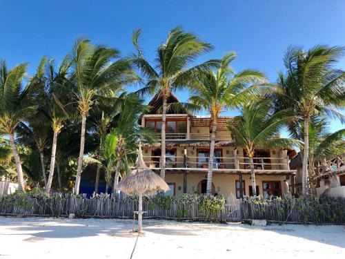 Casa Cat Ba Beachfront Boutique Hotel in Isla Holbox, Mexico