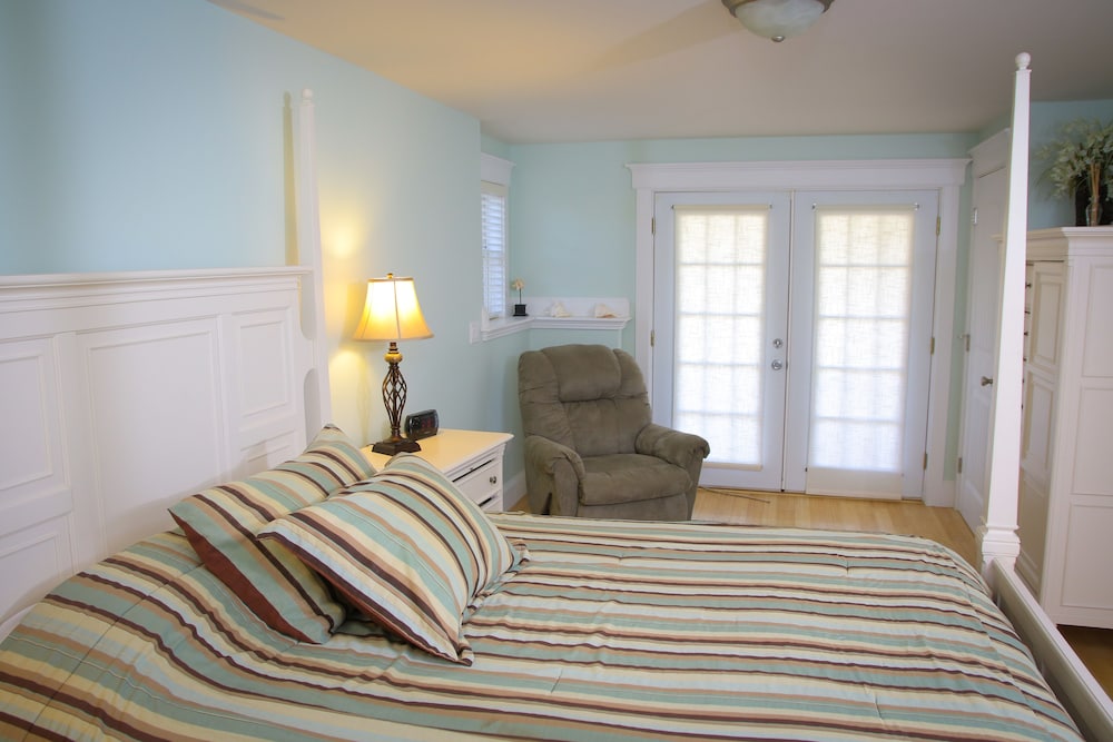 Sheepscot Harbour Village Resort - photo 41