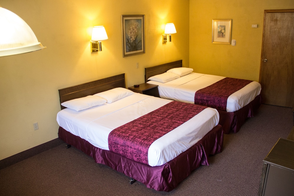 Fran Cove Motel - photo 28