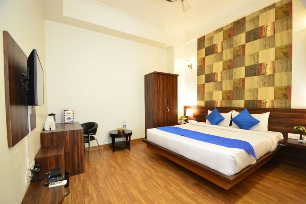 Dezire Hotel - last minute hotel in Jaipur