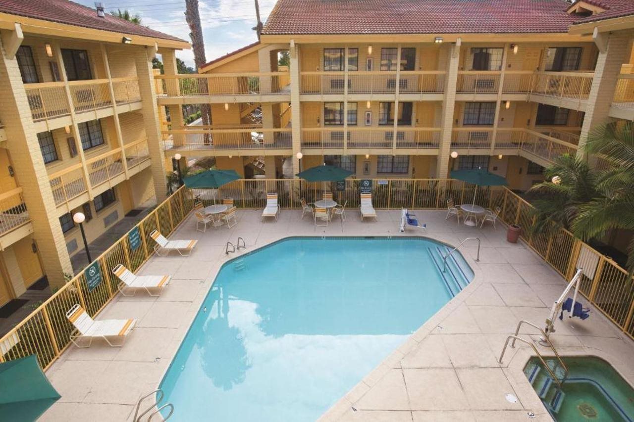La Quinta Inn Ventura - photo 19