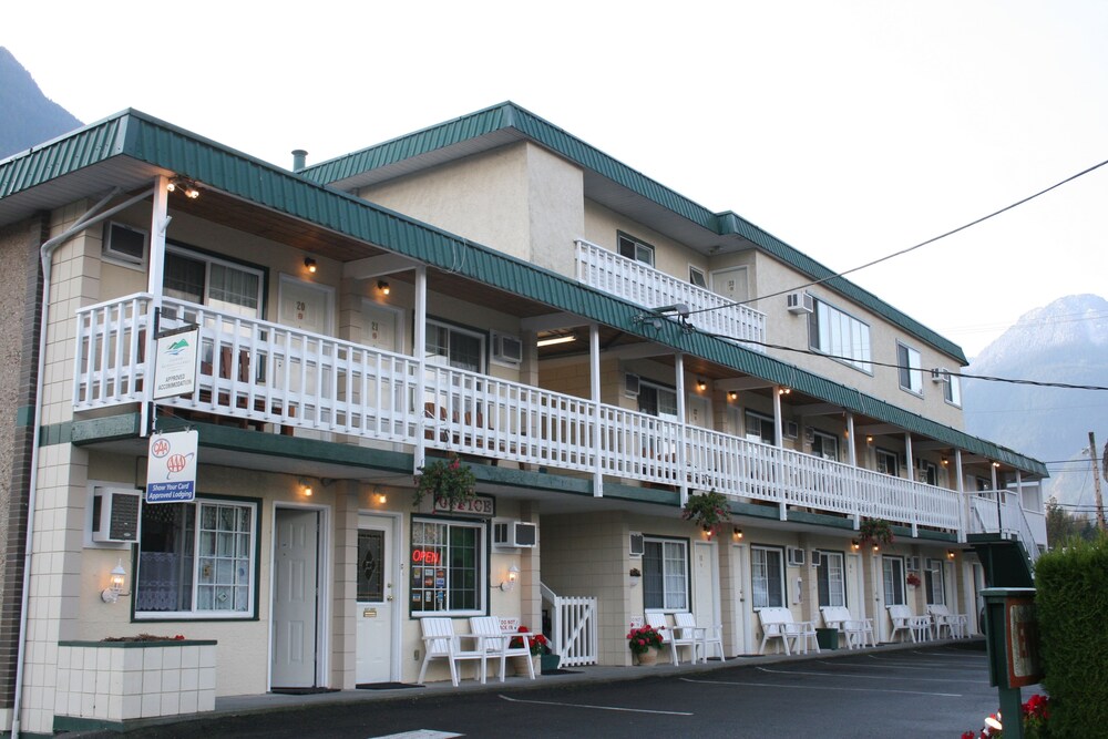 Best Continental Motel in Hope, Canada