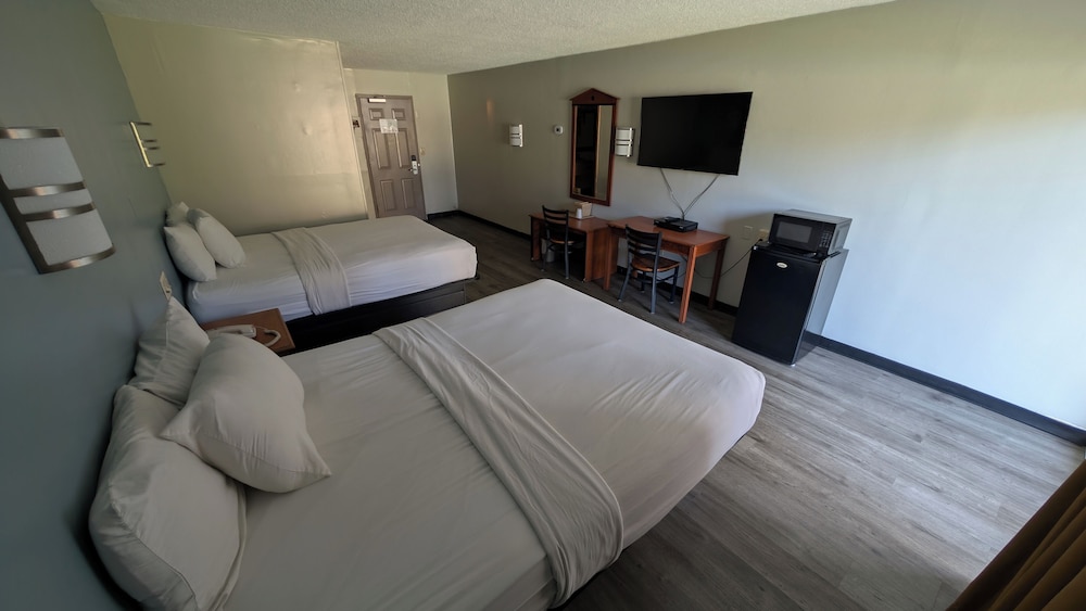 Crystal Inn Neptune - photo 14