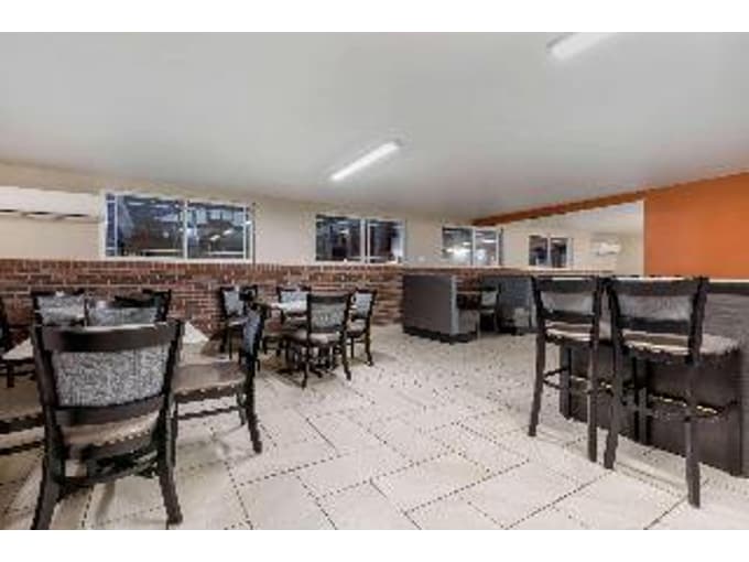 Clarion Inn - photo 23