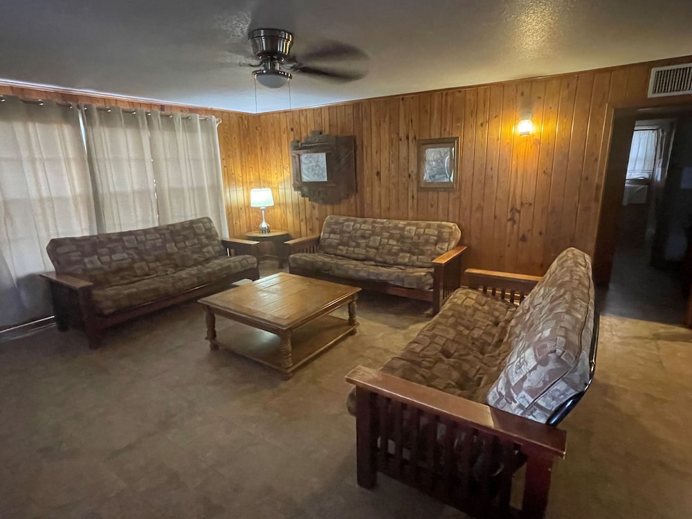 Thunderbird Resort & Event Center - photo 106