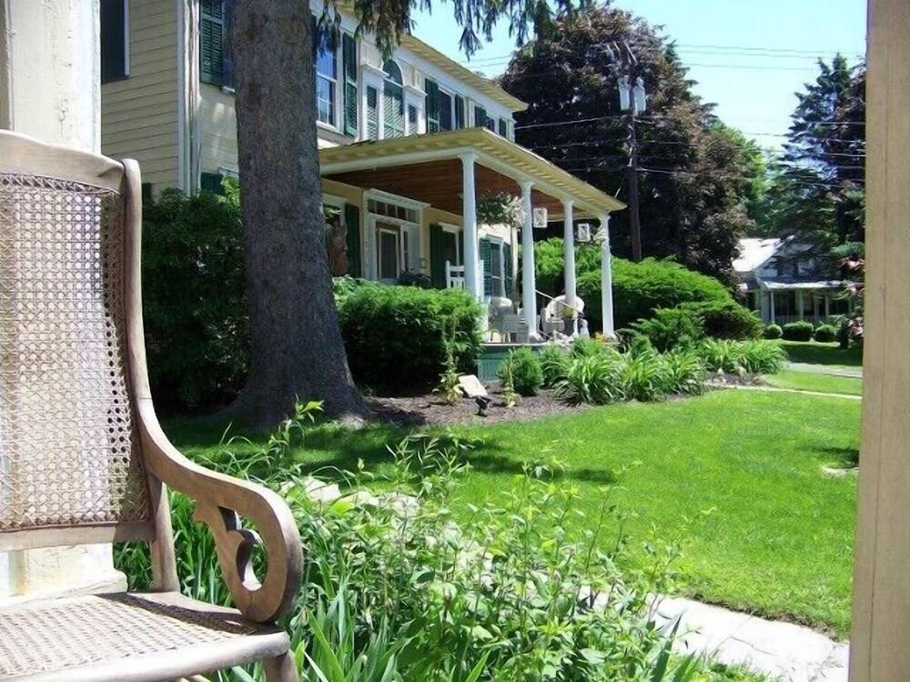 VanWinkle Inn - photo 41