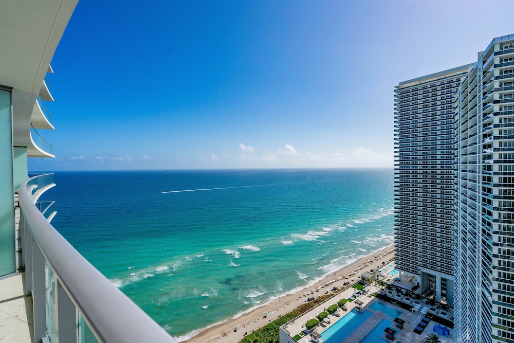 Private Ocean Condos Hyde Beach Resort - photo 127