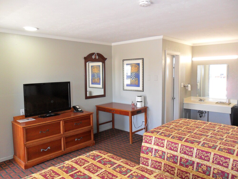 A Ok Motel - photo 12