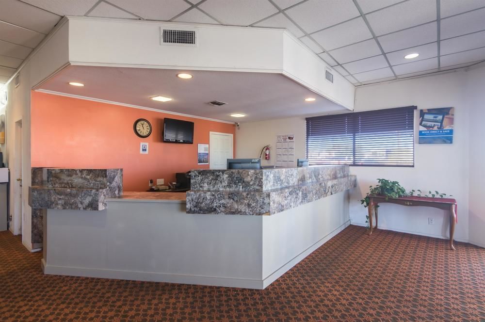 Red Roof Inn & Suites San Angelo - photo 27