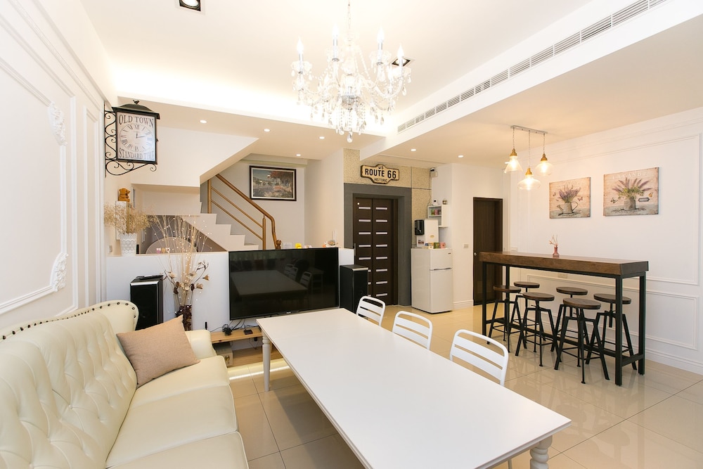 Love 300 - last minute hotel in Yilan