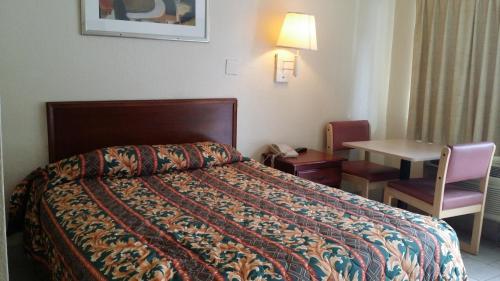 Carpet Inn - photo 31