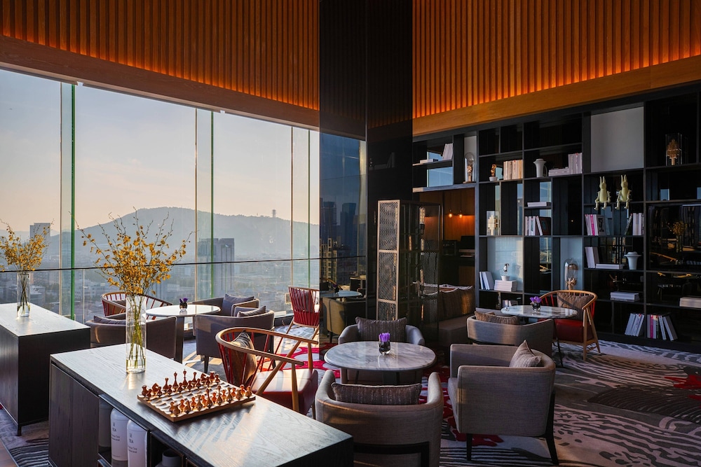 Renaissance Hangzhou Northeast Hotel — 4-Star Luxury Hotel in Hangzhou, People's Republic of China