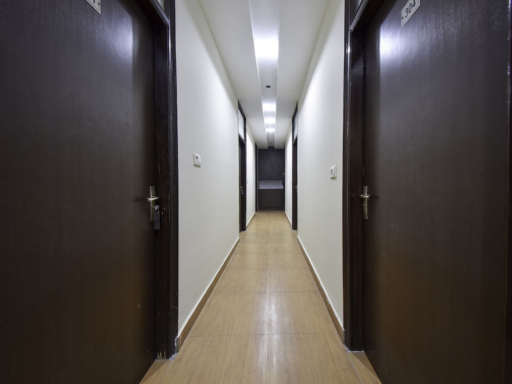 Oyo 2615 Hotel Lords in Rohtak, India