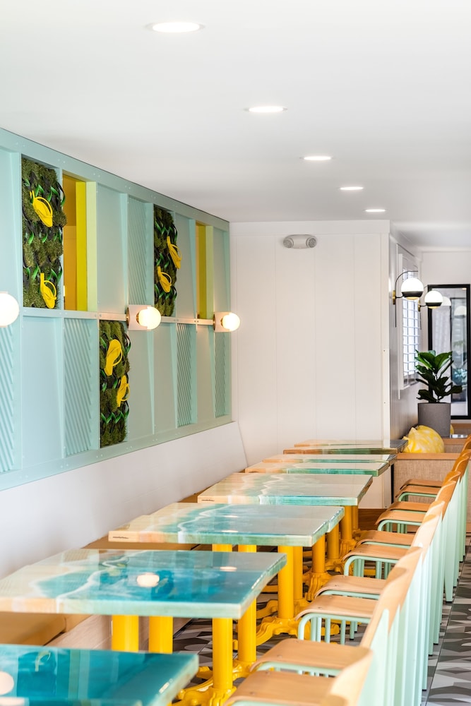 Ocean Park Inn - photo 2