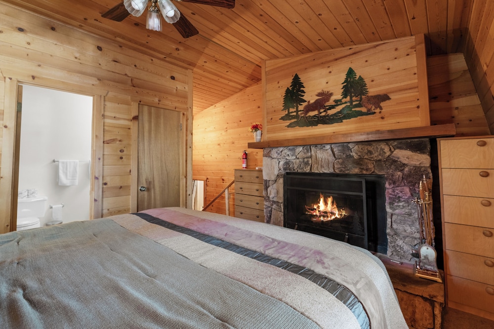 Lazy Days — Big Bear City — photo 4