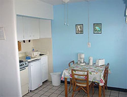 Traveler Motel - photo 17