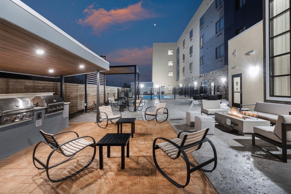 Staybridge Suites Waco South Woodway by IHG - photo 26
