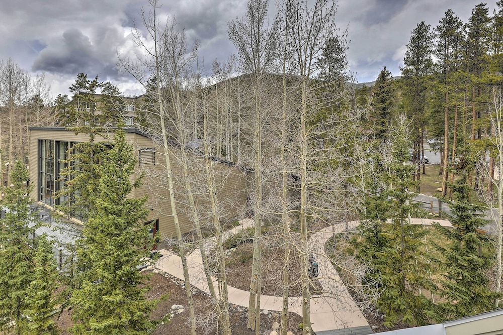 2 Mi to Keystone Resort Condo with Hot Tub Access - photo 10