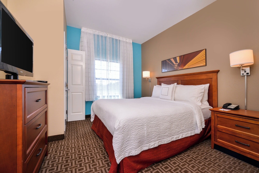 TownePlace Suites Thousand Oaks Ventura County - photo 9