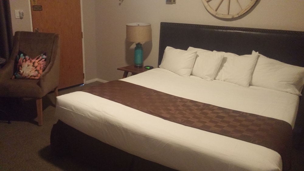 Canyon Motel and RV Park - photo 4