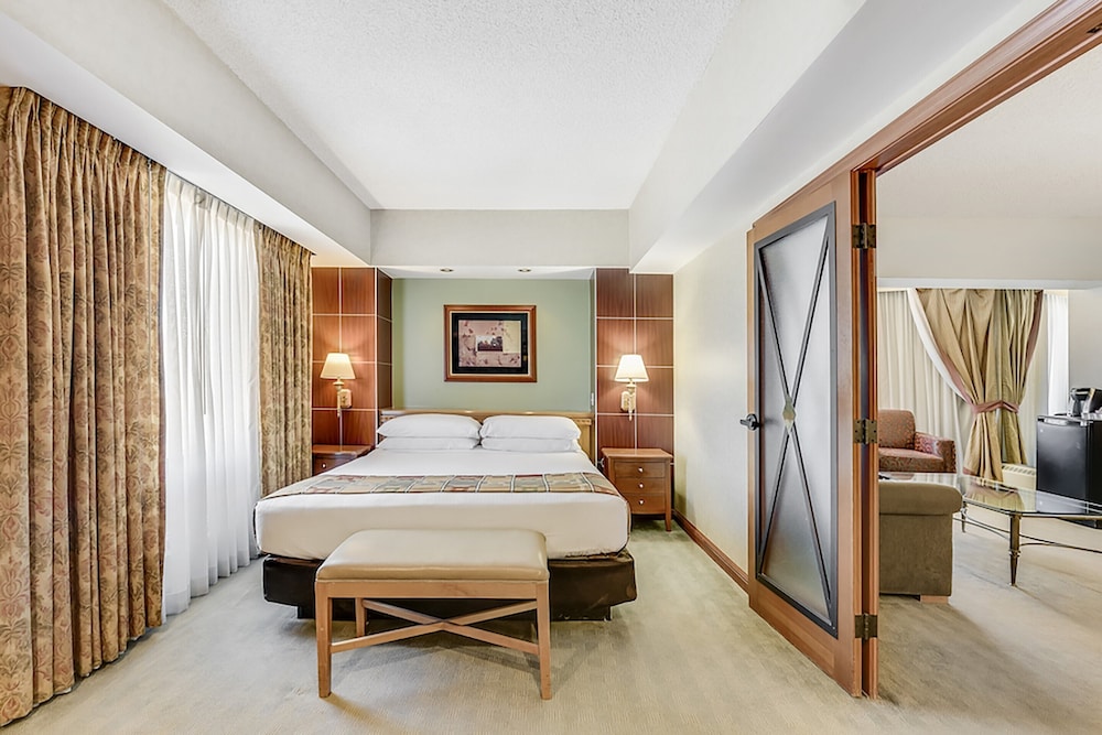 Harrah s Lake Tahoe A Caesars Rewards Destination - photo 17